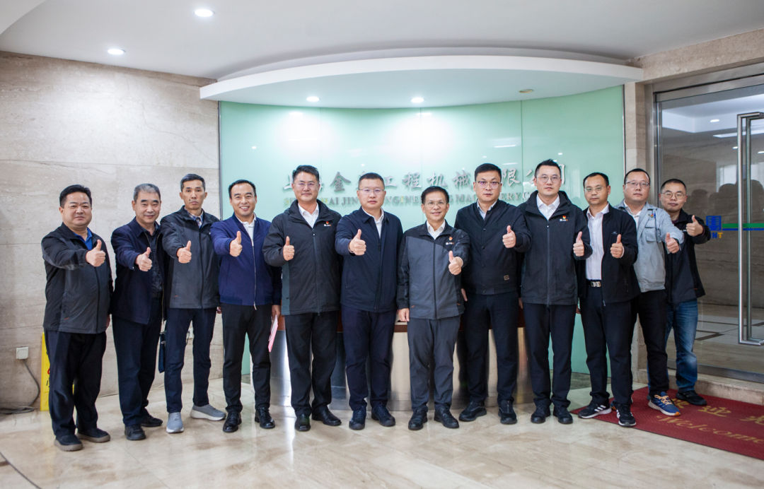 深化合作 共繪藍圖—— 中國水電基礎(chǔ)局調(diào)研上海金泰工程機械有限公司