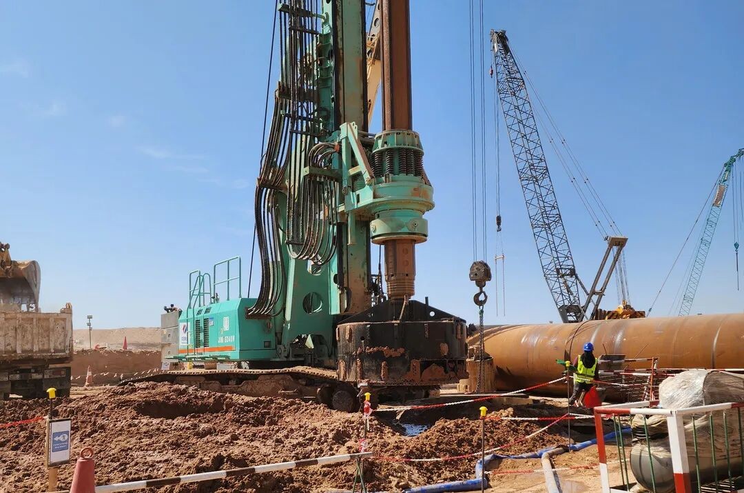 中國(guó)水電基礎(chǔ)局?jǐn)y手上海金泰，共筑中東基建新里程碑106.16米超深樁